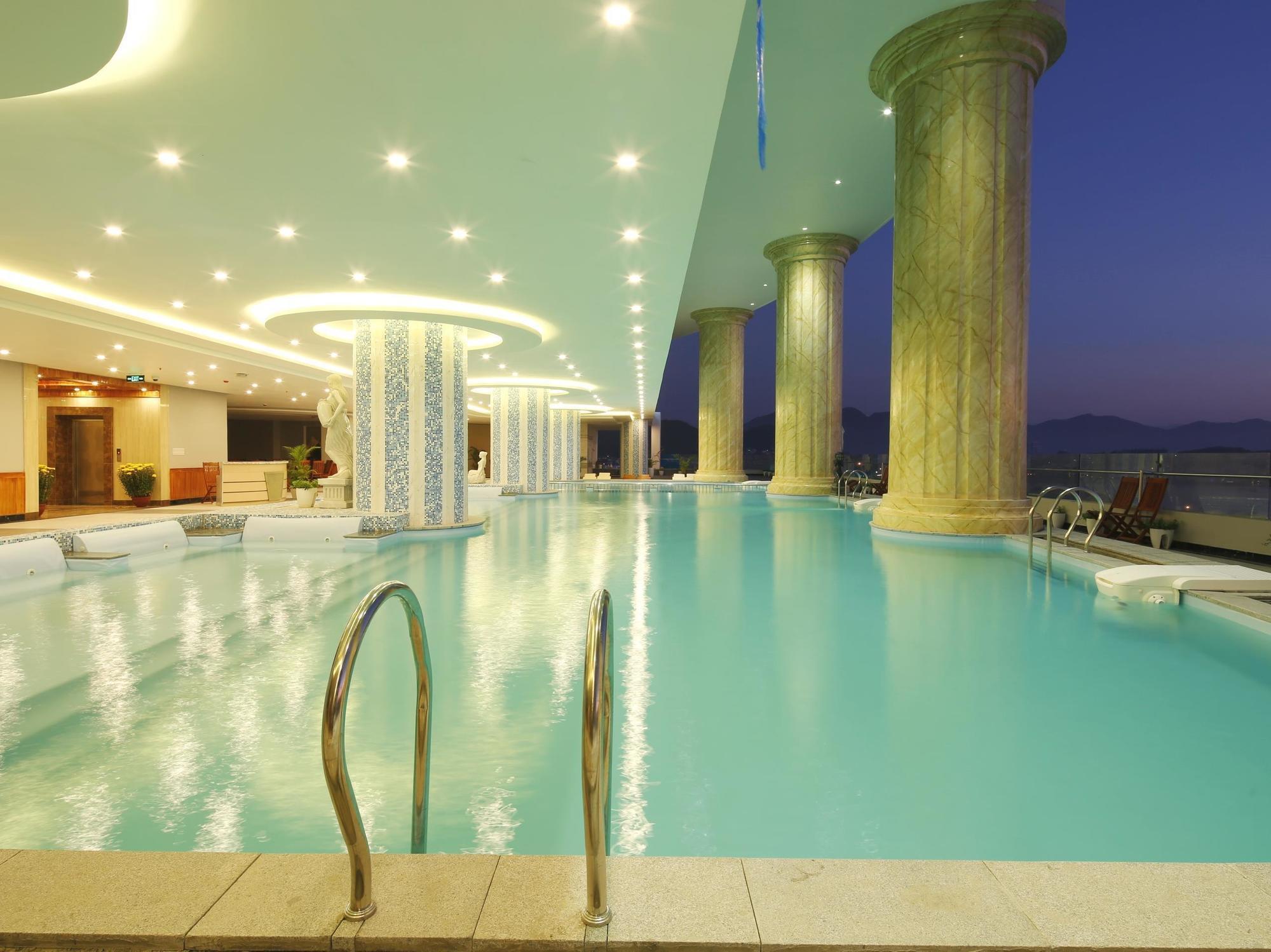 Bavico International Hotel Nha Trang Exterior foto