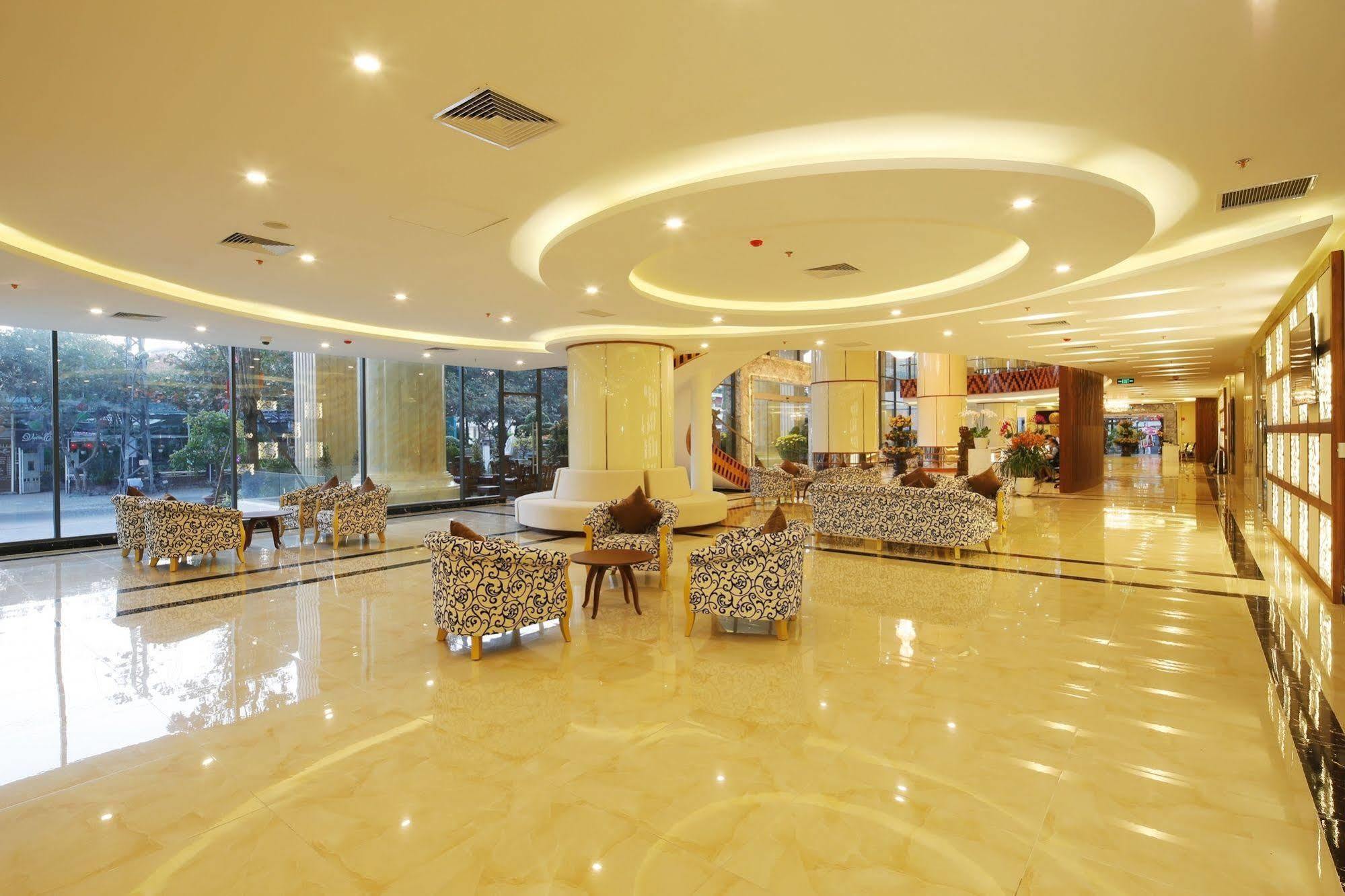 Bavico International Hotel Nha Trang Exterior foto