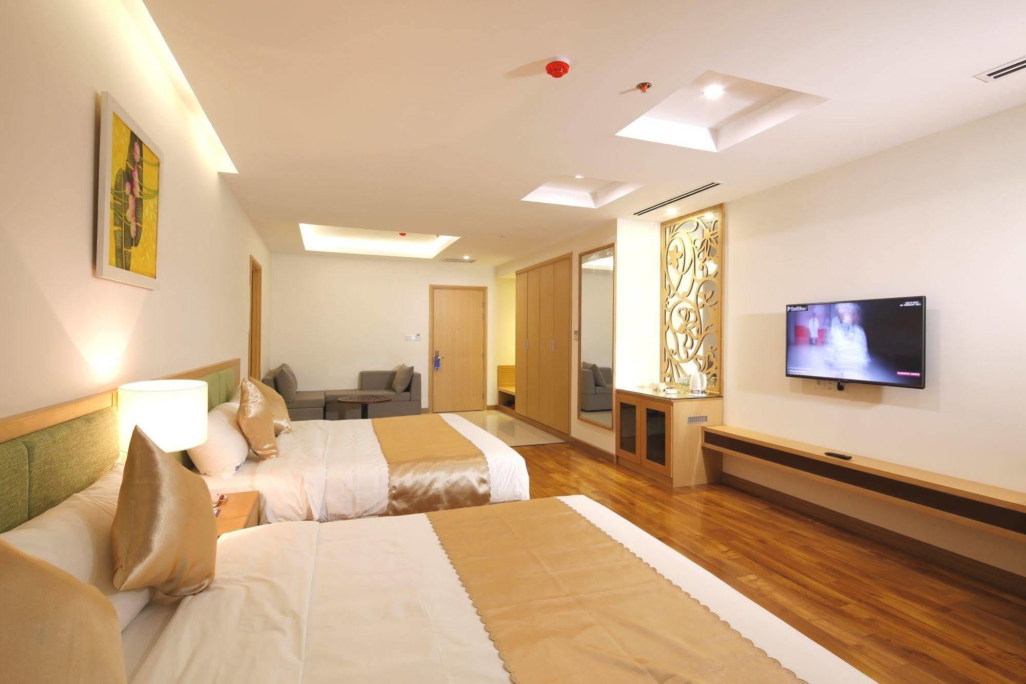 Bavico International Hotel Nha Trang Exterior foto